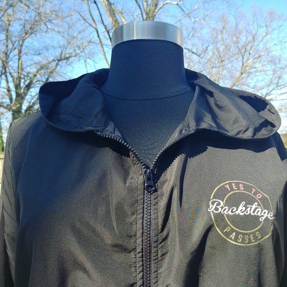 Plus Size Lightweight Jacket - Picture 12 of 14